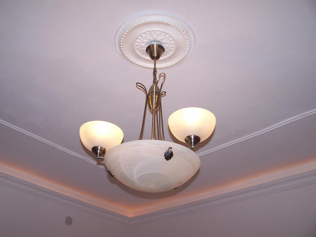Akacia Apartment - Free Inside Parking, 2 Bedrooms, Garden, Next To Centre Boedapest Kamer foto